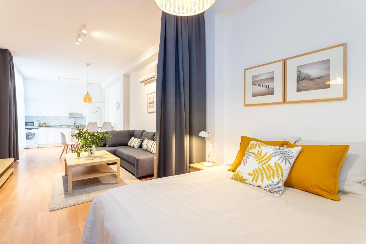 Apartamento Souviron مالقة المظهر الخارجي الصورة